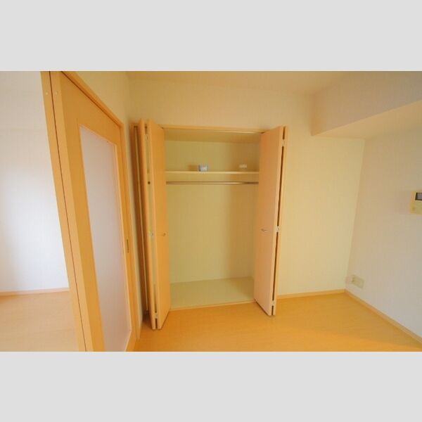 FREUDE ASAKUSA 収納