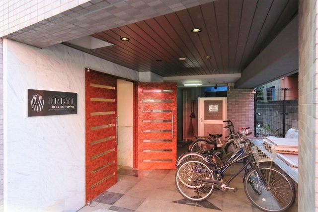 アーバイル文京本駒込 エントランス