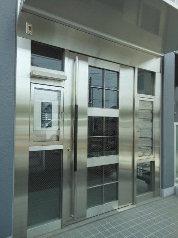 ＪＯスターブル エントランス