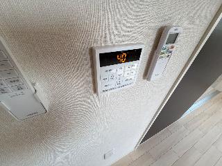 ベルコリーヌ八代201号室 給湯パネル（イメージ）