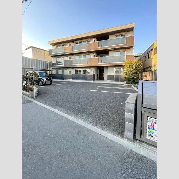 テロワール上石神井 駐車場