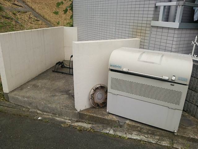 アストラコスモ新百合ヶ丘4階 部屋その他