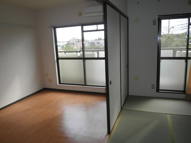 リバーシャトレー リビング