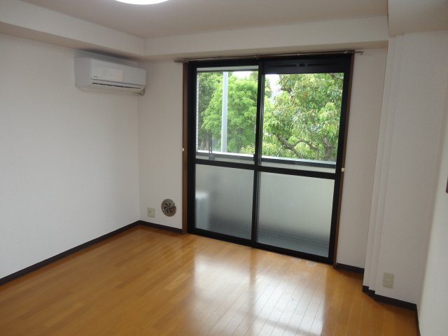 フォルテ・フェルマータ 室内