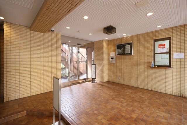 アーバンヒルズ吾妻橋5階 エントランス