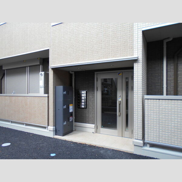 ロイジェントパークス草加手代　A エントランス