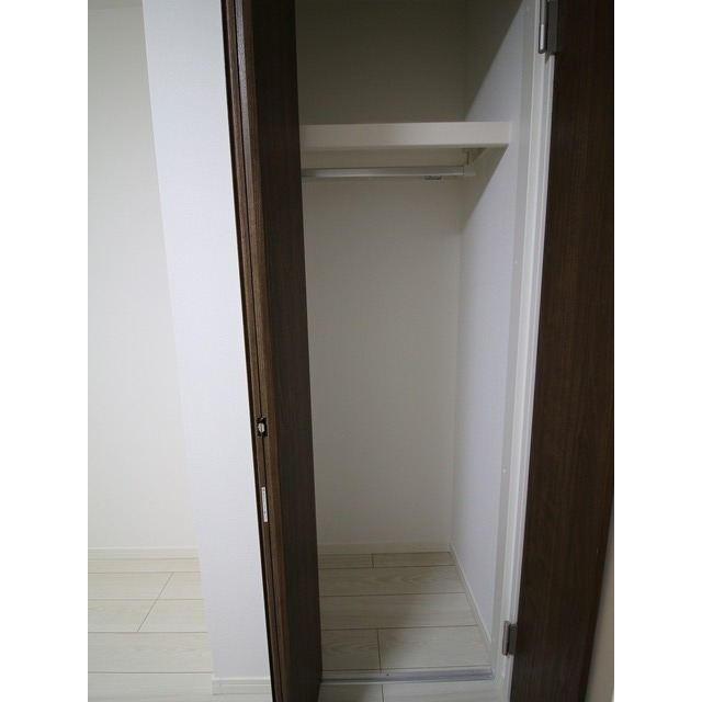 エクセラン東立石 内観