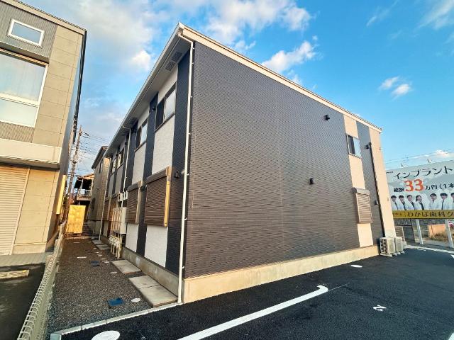エクレラージュ 外観写真（昼）