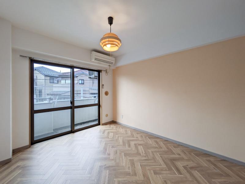 ウィン読売ランド2階 ※写真は別部屋