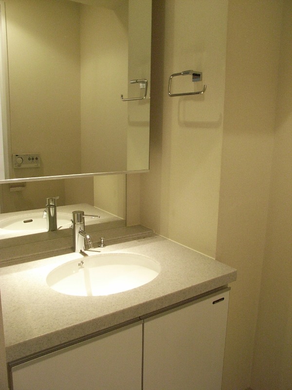 カスタリア日本橋3階 同建物別部屋の参考画像