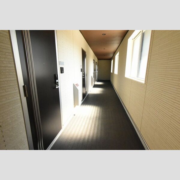 S-Flat　A棟 ロビー