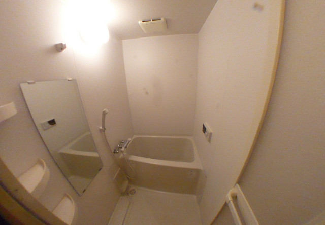 サンライズコート下総中山1階 バス・トイレ別