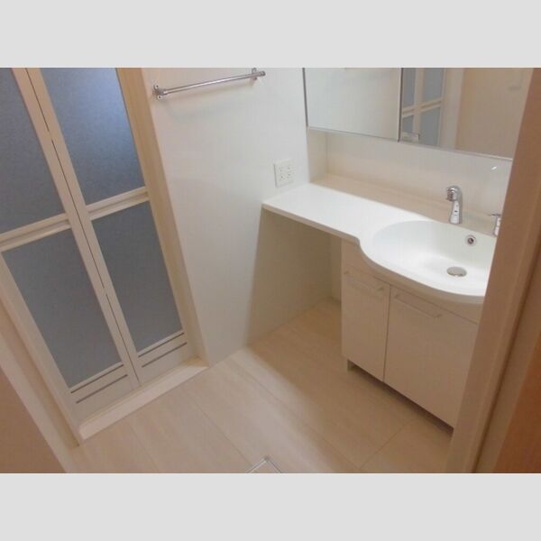 アンジェリカ 洗面室