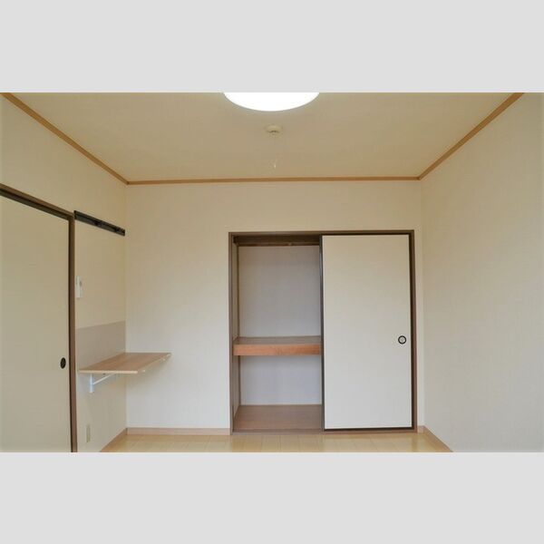 ネオシティ中島　A203号室 洋室②