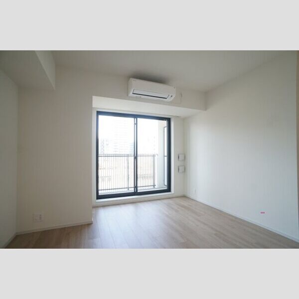 プライムメゾン亀戸501号室 白を基調とした明るい室内