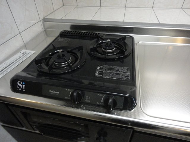 サンライズ西川口 キッチン（コンロ２口）