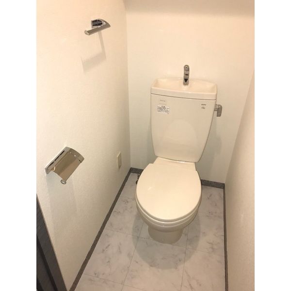 スパシエアルマール浮間公園 トイレ