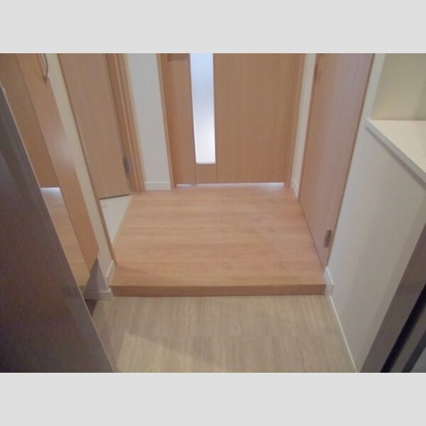 セレッソ本所504号室 玄関