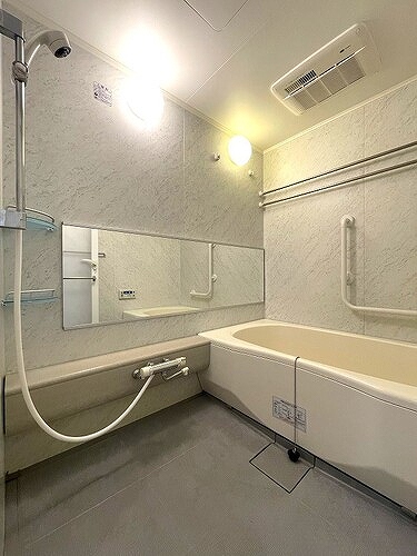 ザ・ステイツ志木本町ステーションフロント 浴室　※前回募集時2023年5月撮影の写真