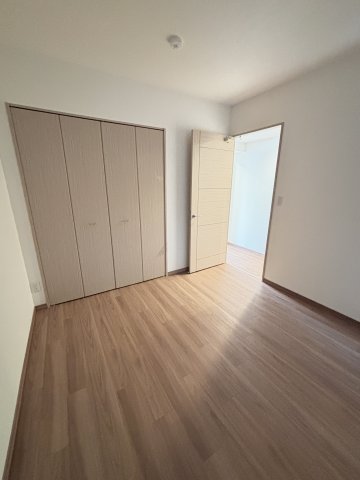 ＬＡＳＡ大崎Ⅴ0105号室 null