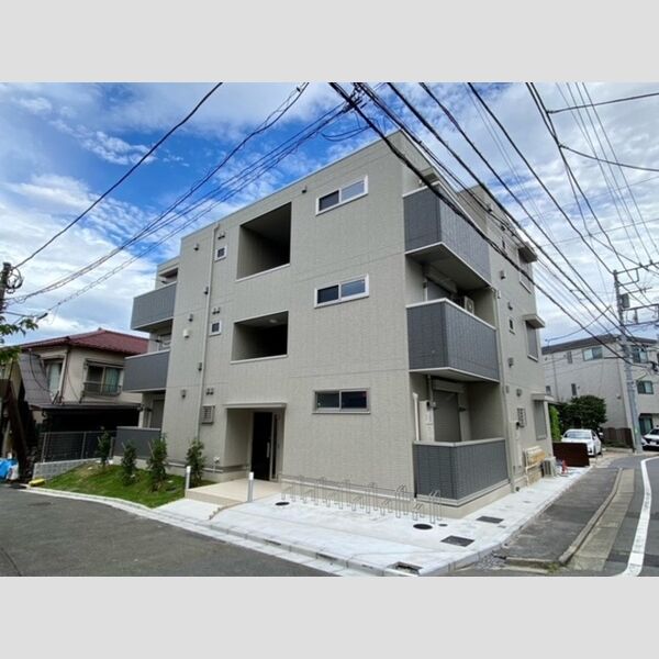 セレスティン三軒茶屋305号室 建物外観