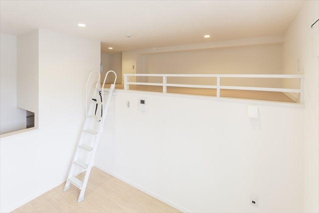 Ｏａｋｓ リビング