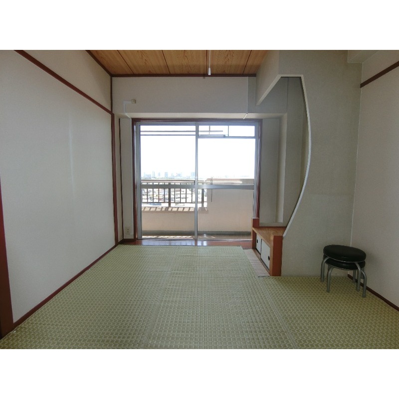 スカイマンションＡ棟9階 床の間があり余裕の空間です