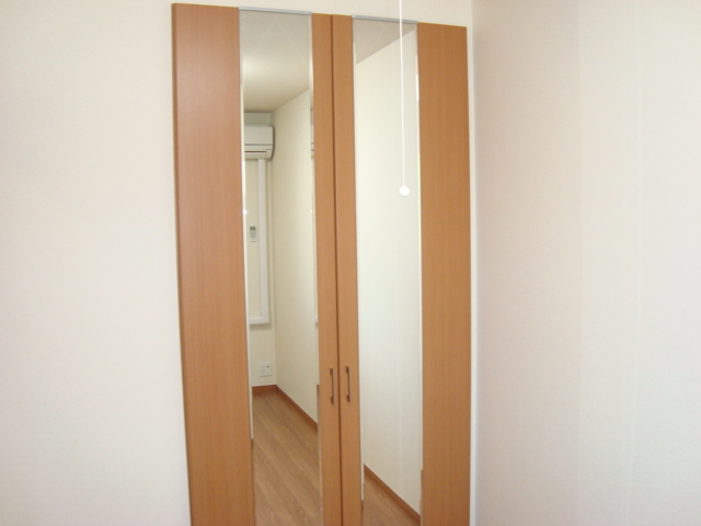グレイシャス203号室 クローゼット