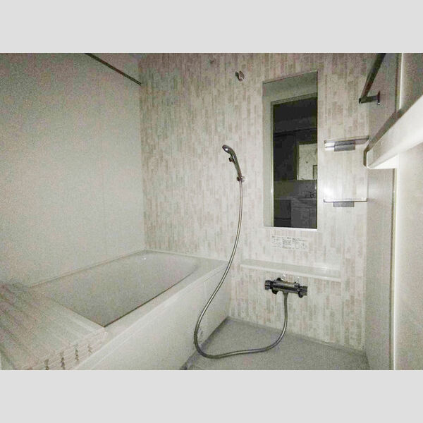 アヴァンス北烏山103号室 103号室　浴室