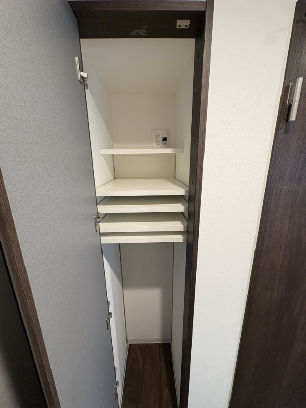 ＬＯＣ’Ｓ　ＭＵＳＡＳＨＩＮＡＫＡＨＡＲＡ3階 収納