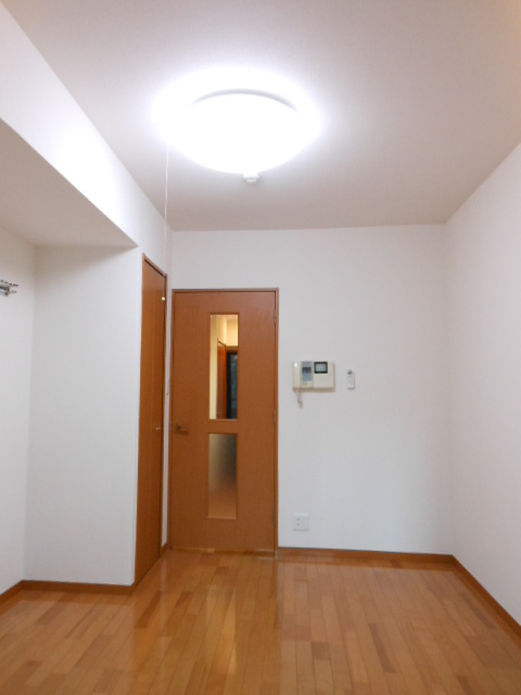 ガラ・ステージ芝公園駅前 開放的な寝室です