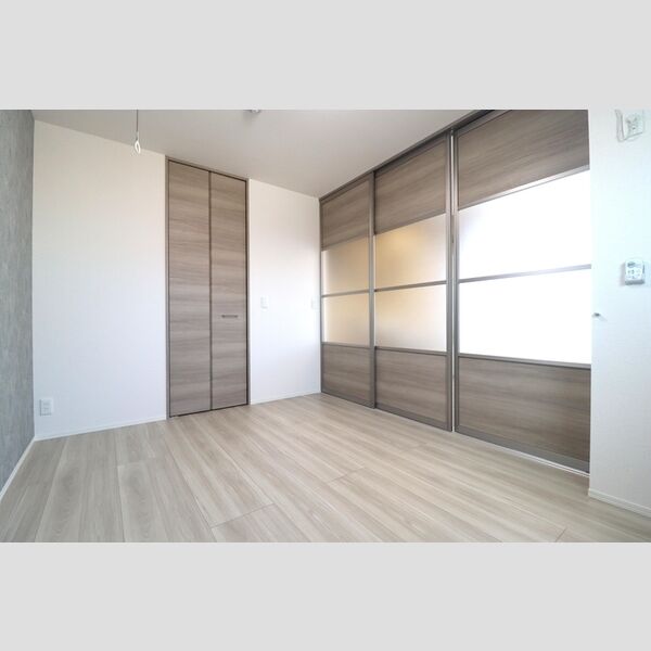 Noble villa 弥生301号室 洋室6帖