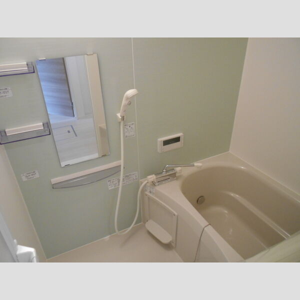 ヴィラージュ 浴室