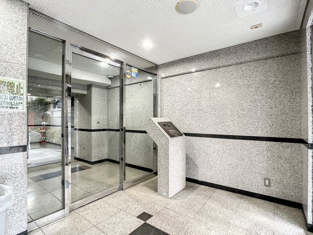 クレアシオン新中野4階 ロビー