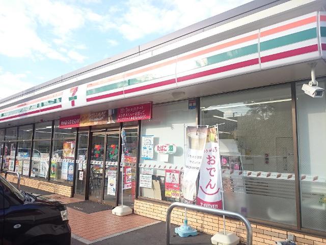 サンモールＳ，Ｔ セブンイレブン横浜川島町西店まで1,133ｍ