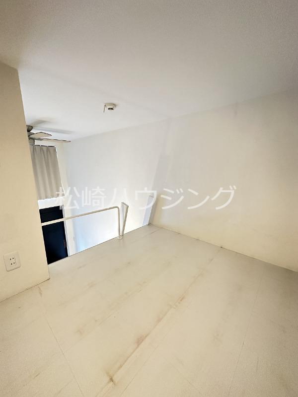 SMI RE STAY TOKYO B 内観