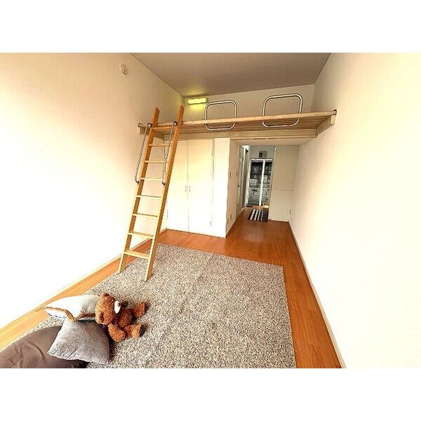 リュエル高倉 寝室