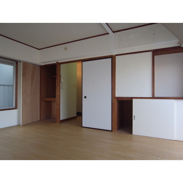 ニューハイツ大塚0401号室 内観