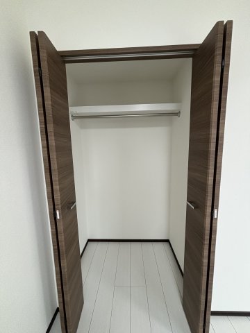GENOVIA妙典0406号室 収納