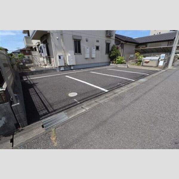 グランシード 駐車場