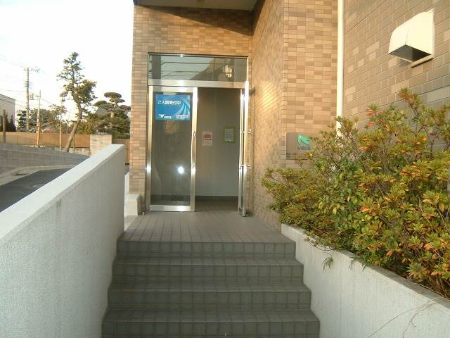 スプリングいずみ303号室 安心のオートロック付