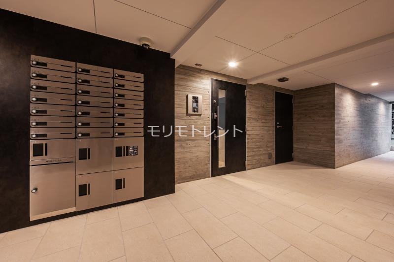 アトリオフラッツ中野新井薬師2階 エントランス