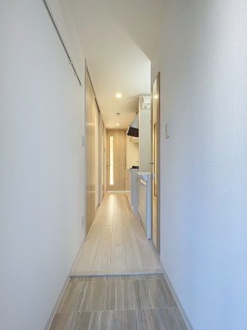 スカイルーチェ川口芝中田 玄関