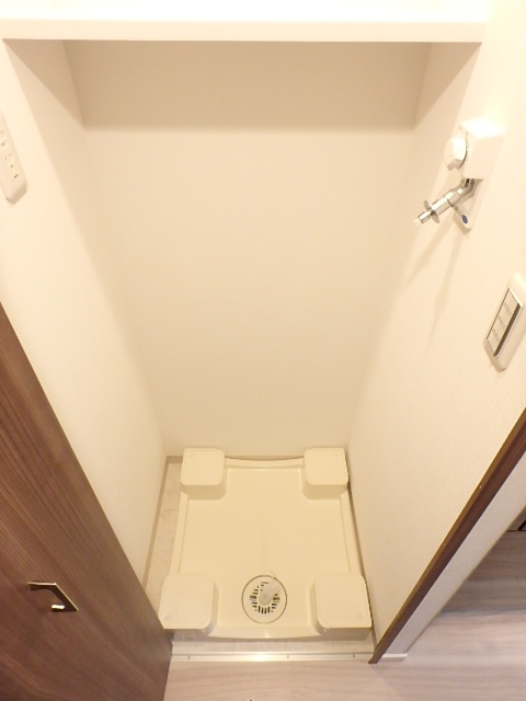 ガーラ・ヒルズ調布 室内洗濯機置場