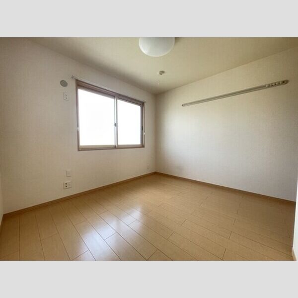 サンパティーク202号室 洋室　6帖