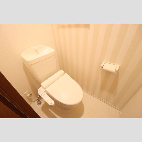 スカイパレット　A205号室 温水洗浄暖房便座