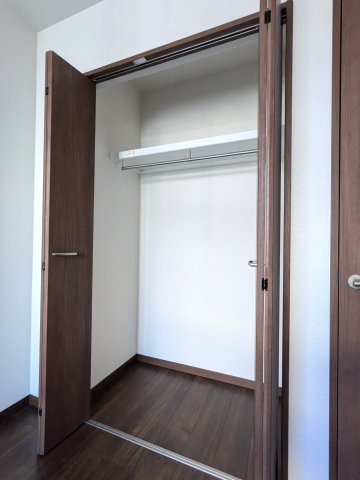 スタートライズ0202号室 収納