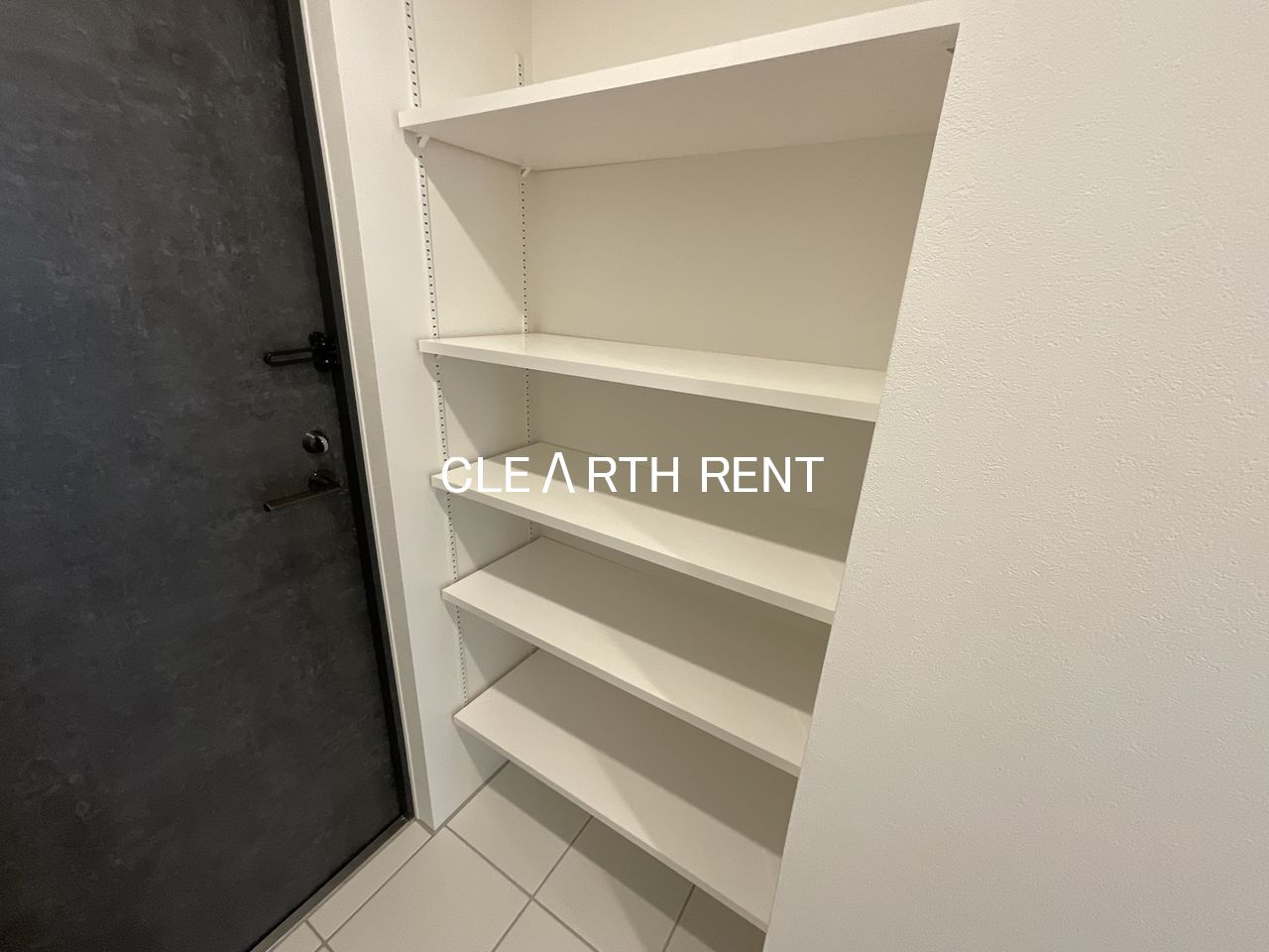 Ｐｒｉｍａｌ 石神井公園1階 玄関シューズボックス