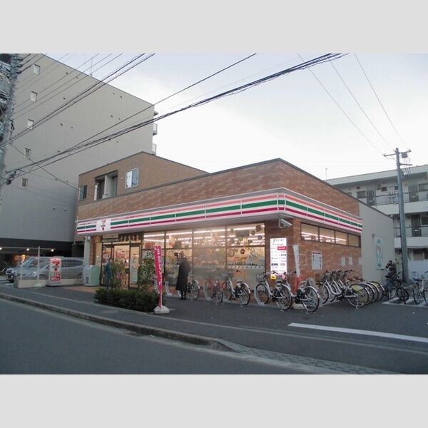 ボナール301号室 セブンイレブン葛西駅東店まで150m