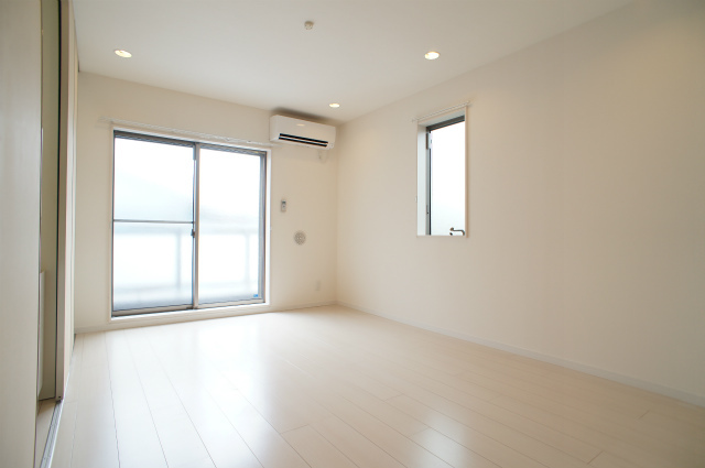 リブリ・鴨居イーストヒルズ リビング